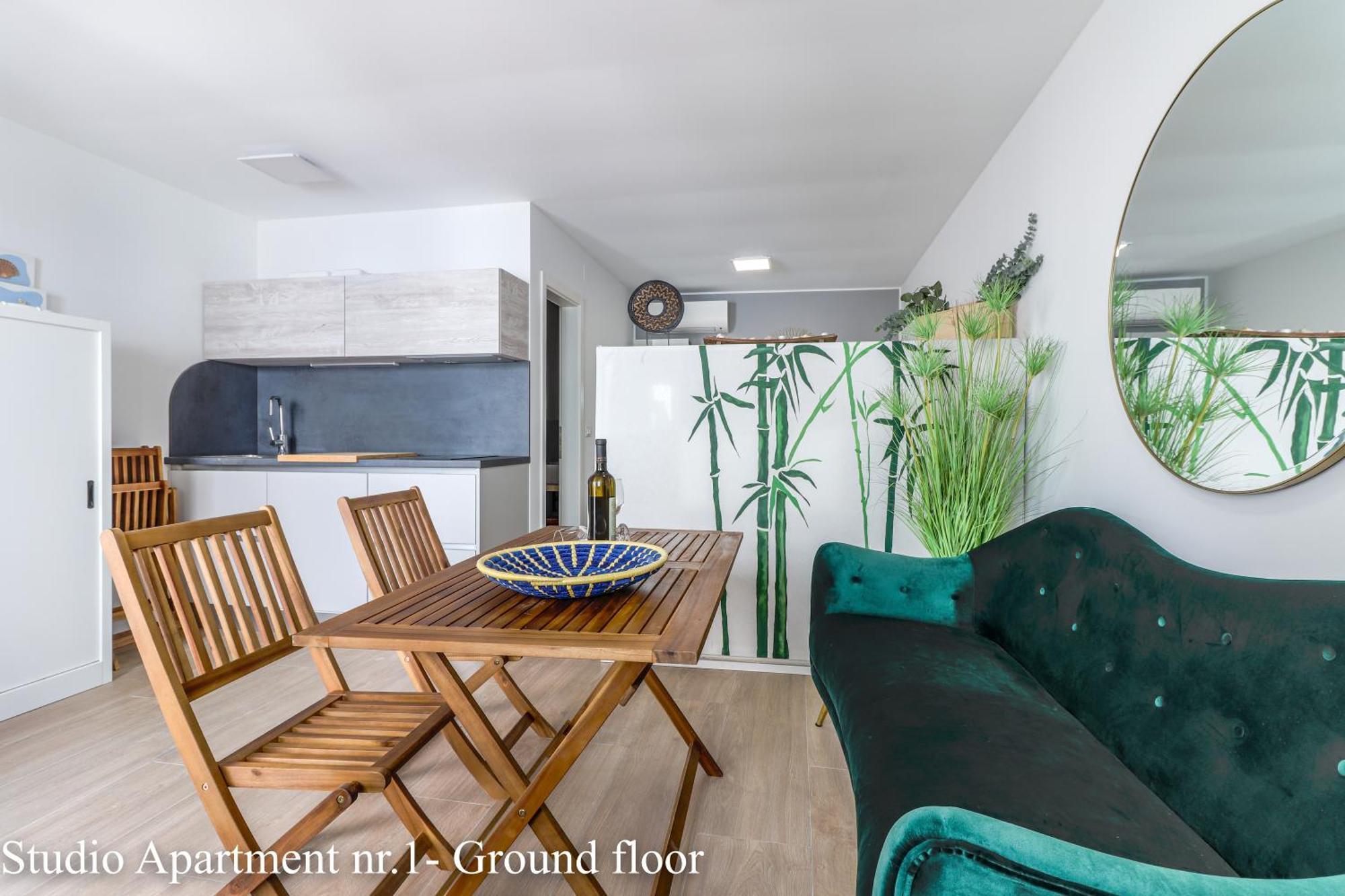 ורסאר Casanova Apartments - Viewpoint מראה חיצוני תמונה